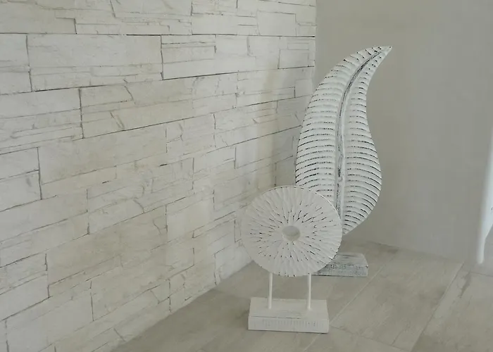 Olea Bay Αδάμας