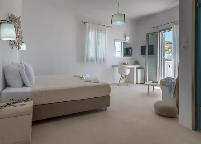 Olea Bay 4* Αδάμας